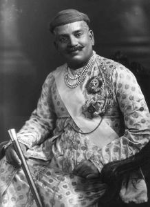 0-Sayajirao_Gaekwad_III,_Maharaja_of_Baroda,_1919
