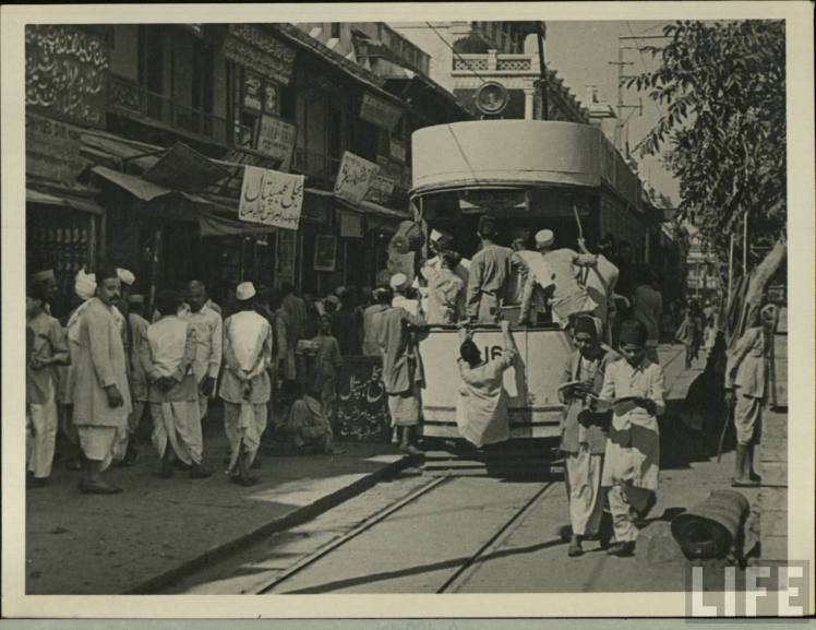 [Tram+in+Delhi.jpg]